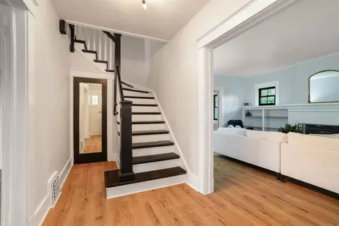 Entry Way - 1301 N 3rd, Durant, OK 74701 photo 1 of 3