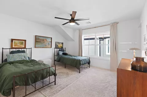 Bedroom - 315 E Freeport St, Broken Arrow, OK 74012 photo 5 of 8