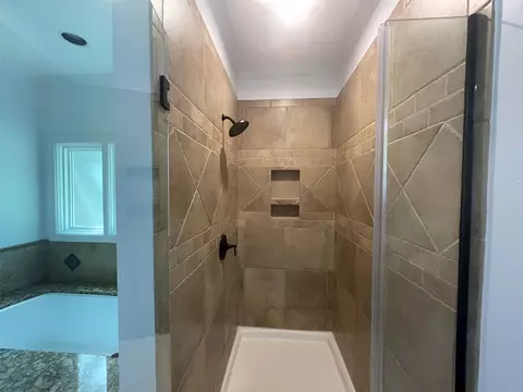 Bath - 3813 E 99th Pl, Tulsa, OK 74137 photo 5 of 5
