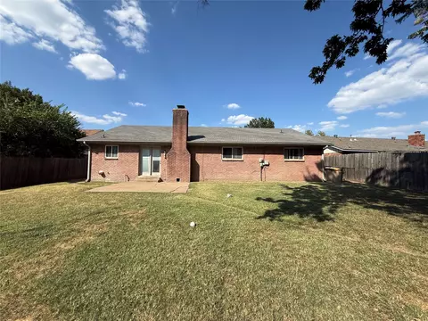 Exterior - 10134 E 24th East Pl, Tulsa, OK 74129 photo 2 of 5