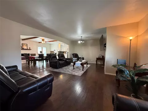Living - 10134 E 24th East Pl, Tulsa, OK 74129 photo 1 of 2