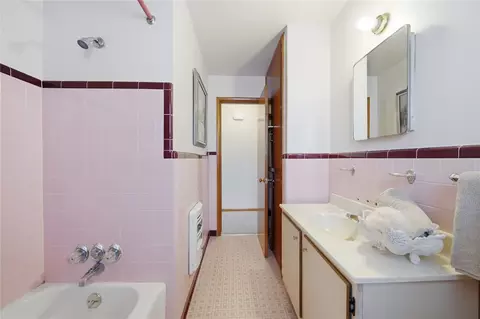 Bath - 5718 E 23rd St, Tulsa, OK 74114 photo 3 of 3