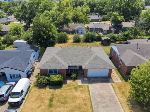 View/Area - 5718 E 23rd St, Tulsa, OK 74114 photo 3 of 4