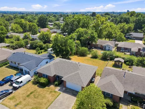 View/Area - 5718 E 23rd St, Tulsa, OK 74114 photo 4 of 4
