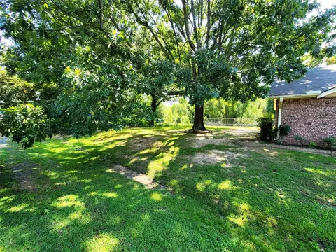 Exterior - 112 Meadowlark, Eufaula, OK 74432 photo 13 of 17