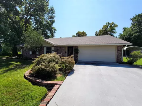 Exterior - 112 Meadowlark, Eufaula, OK 74432 photo 5 of 17