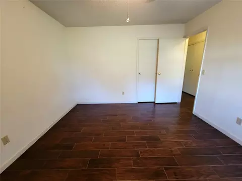 Bedroom - 112 Meadowlark, Eufaula, OK 74432 photo 5 of 8