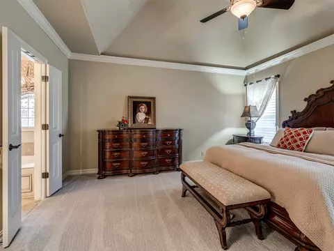 Bedroom - 9487 E 109th Pl, Tulsa, OK 74133 photo 2 of 6