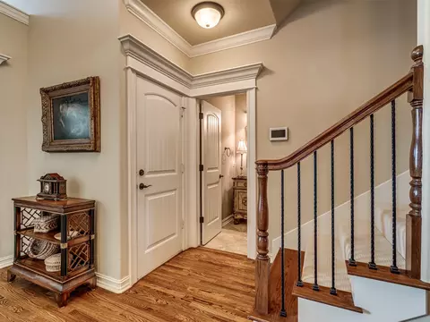 Entry Way - 9487 E 109th Pl, Tulsa, OK 74133 photo 4 of 13