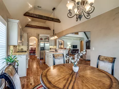 Dining - 9487 E 109th Pl, Tulsa, OK 74133 photo 6 of 6