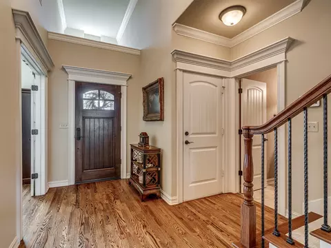 Entry Way - 9487 E 109th Pl, Tulsa, OK 74133 photo 2 of 13