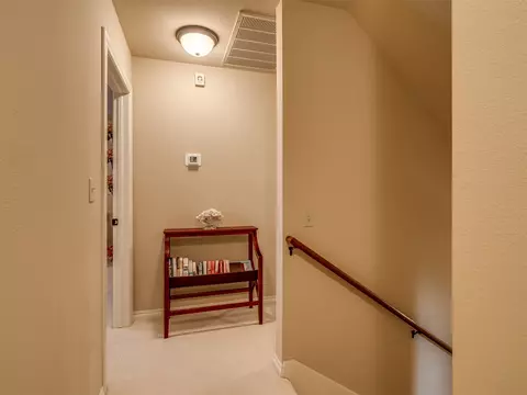 Entry Way - 9487 E 109th Pl, Tulsa, OK 74133 photo 9 of 13
