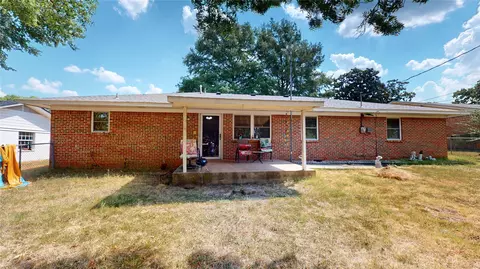 Exterior - 517 Webb Ave, Ada, OK 74820 photo 5 of 13