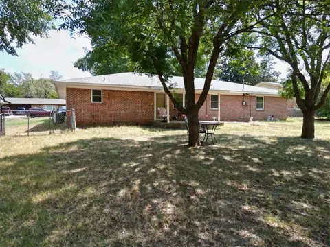 Exterior - 517 Webb Ave, Ada, OK 74820 photo 10 of 13