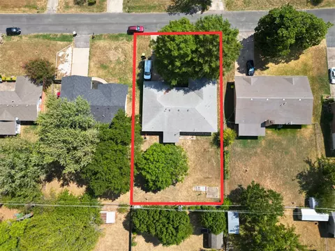 View/Area - 517 Webb Ave, Ada, OK 74820 photo 2 of 6