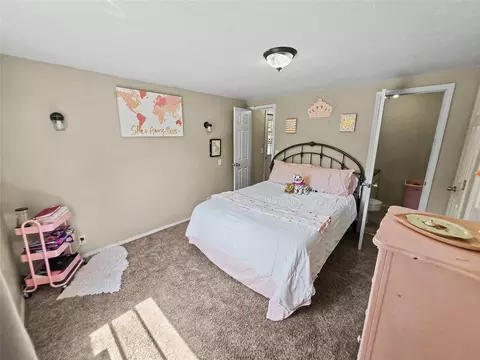 Bedroom - 23884 E 808 Rd, Welling, OK 74471 photo 3 of 18