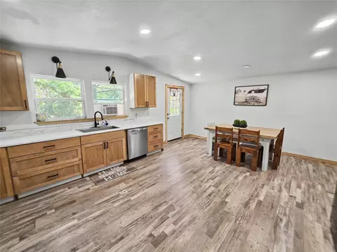 Kitchen - 23884 E 808 Rd, Welling, OK 74471 photo 9 of 10