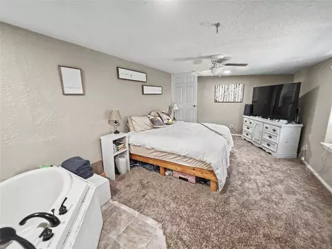 Bedroom - 23884 E 808 Rd, Welling, OK 74471 photo 11 of 18