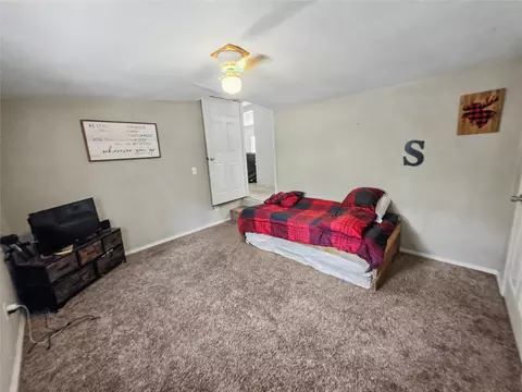 Bedroom - 23884 E 808 Rd, Welling, OK 74471 photo 17 of 18