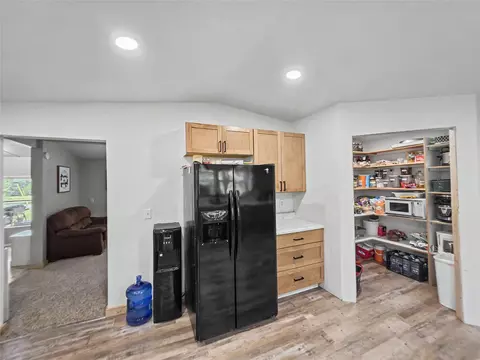 Kitchen - 23884 E 808 Rd, Welling, OK 74471 photo 10 of 10