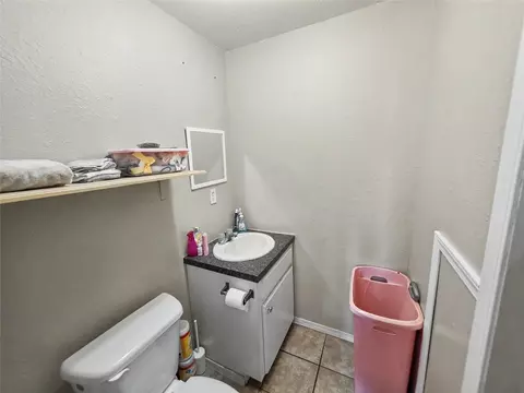 Bath - 23884 E 808 Rd, Welling, OK 74471 photo 1 of 5