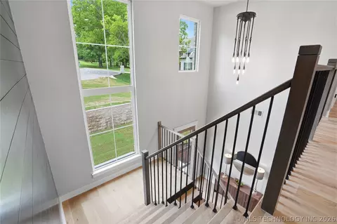 Entry Way - 28334 E 71st East Pl S, Broken Arrow, OK 74014 photo 4 of 4
