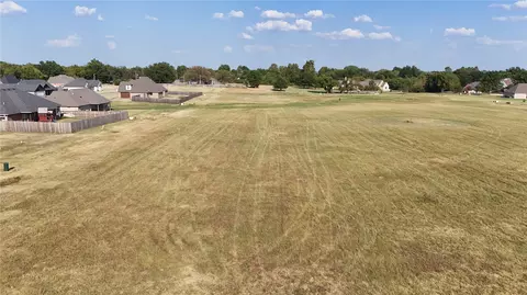 E Wilson Avenue, Cushing, OK 74023 photo 5