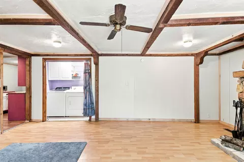 Living - 21751 E 190th St S, Haskell, OK 74436 photo 6 of 7