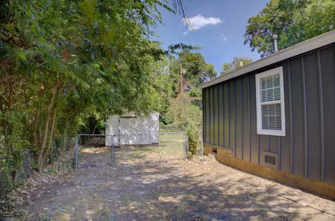 Exterior - 4615 4th Pl, Tulsa, OK 74112 photo 10 of 11