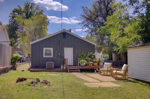 Exterior - 4615 4th Pl, Tulsa, OK 74112 photo 8 of 11