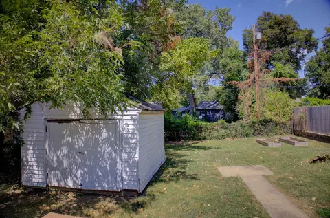 Exterior - 4615 4th Pl, Tulsa, OK 74112 photo 6 of 11