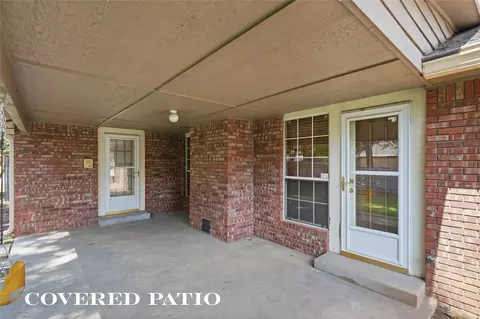 Exterior - 5204 E 88th St, Tulsa, OK 74137 photo 3 of 6