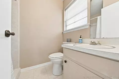 Bath - 9021 E 56th St, Tulsa, OK 74145 photo 1 of 3