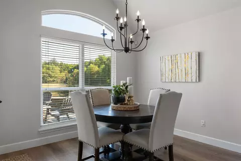 Dining - 1612 E Phoenix St, Broken Arrow, OK 74011 photo 3 of 3