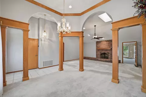 Living - 210 S 8th, Davis, OK 73030 photo 3 of 6