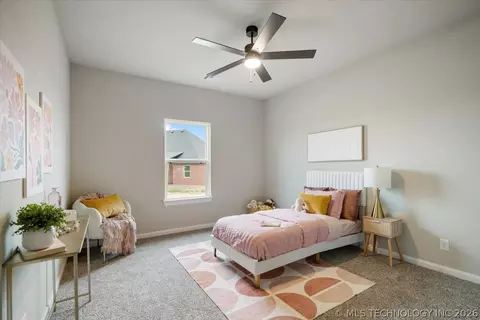 Bedroom - 5294 Blackhawk Pl, Sperry, OK 74073 photo 3 of 4