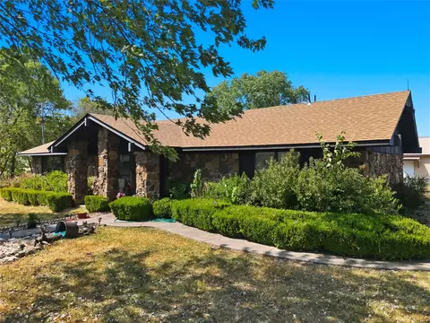 469833 E 740 Rd, Stilwell, OK 74960