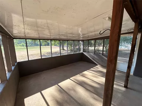 Exterior - 859 Bryan Rd, Durant, OK 74701 photo 6 of 8