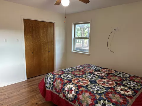 Bedroom - 859 Bryan Rd, Durant, OK 74701 photo 2 of 7