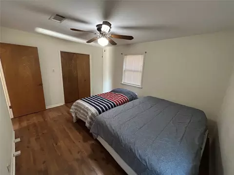 Bedroom - 859 Bryan Rd, Durant, OK 74701 photo 4 of 7