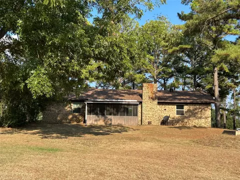 Exterior - 859 Bryan Rd, Durant, OK 74701 photo 2 of 8