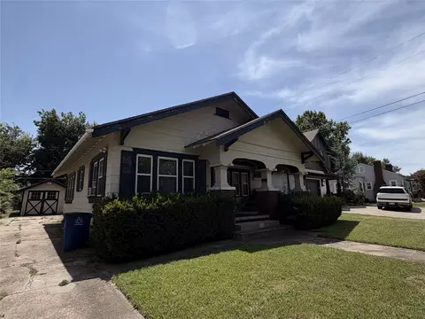 Exterior - 3218 E 3rd St, Tulsa, OK 74104 photo 3 of 5