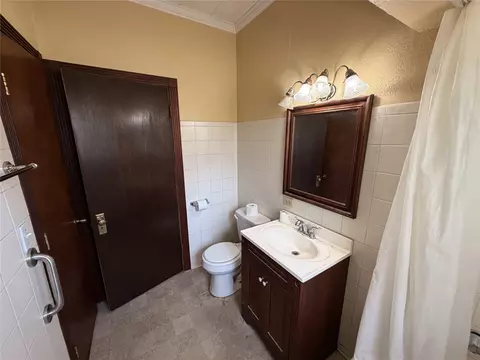 Bath - 3218 E 3rd St, Tulsa, OK 74104 photo 3 of 3