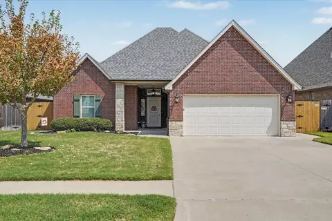12917 S 5th St, Jenks, OK 74037