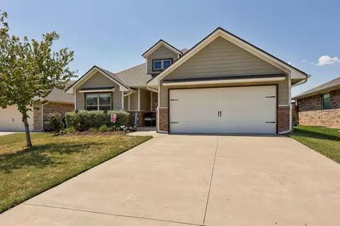 4317 Palisade Ln, Oklahoma City, OK 73179