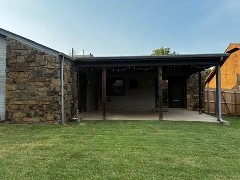 Exterior - 8630 E 78th St, Tulsa, OK 74133 photo 3 of 3