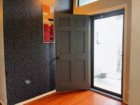 Entry Way - 8630 E 78th St, Tulsa, OK 74133 photo 2 of 2