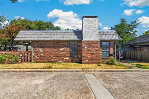 21 SE Shadowlake Drive 21, Bartlesville, OK 74006