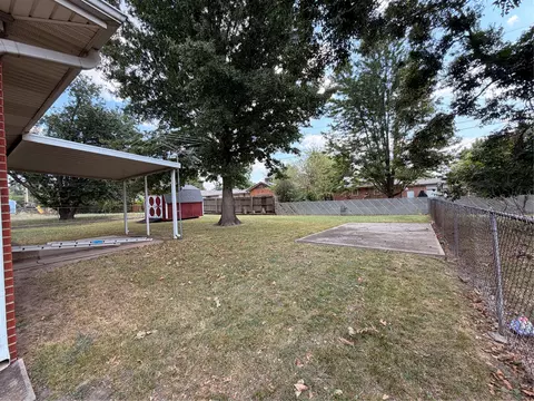 Exterior - 11426 E 4th Pl, Tulsa, OK 74128 photo 3 of 5