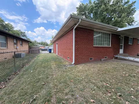 Exterior - 11426 E 4th Pl, Tulsa, OK 74128 photo 4 of 5
